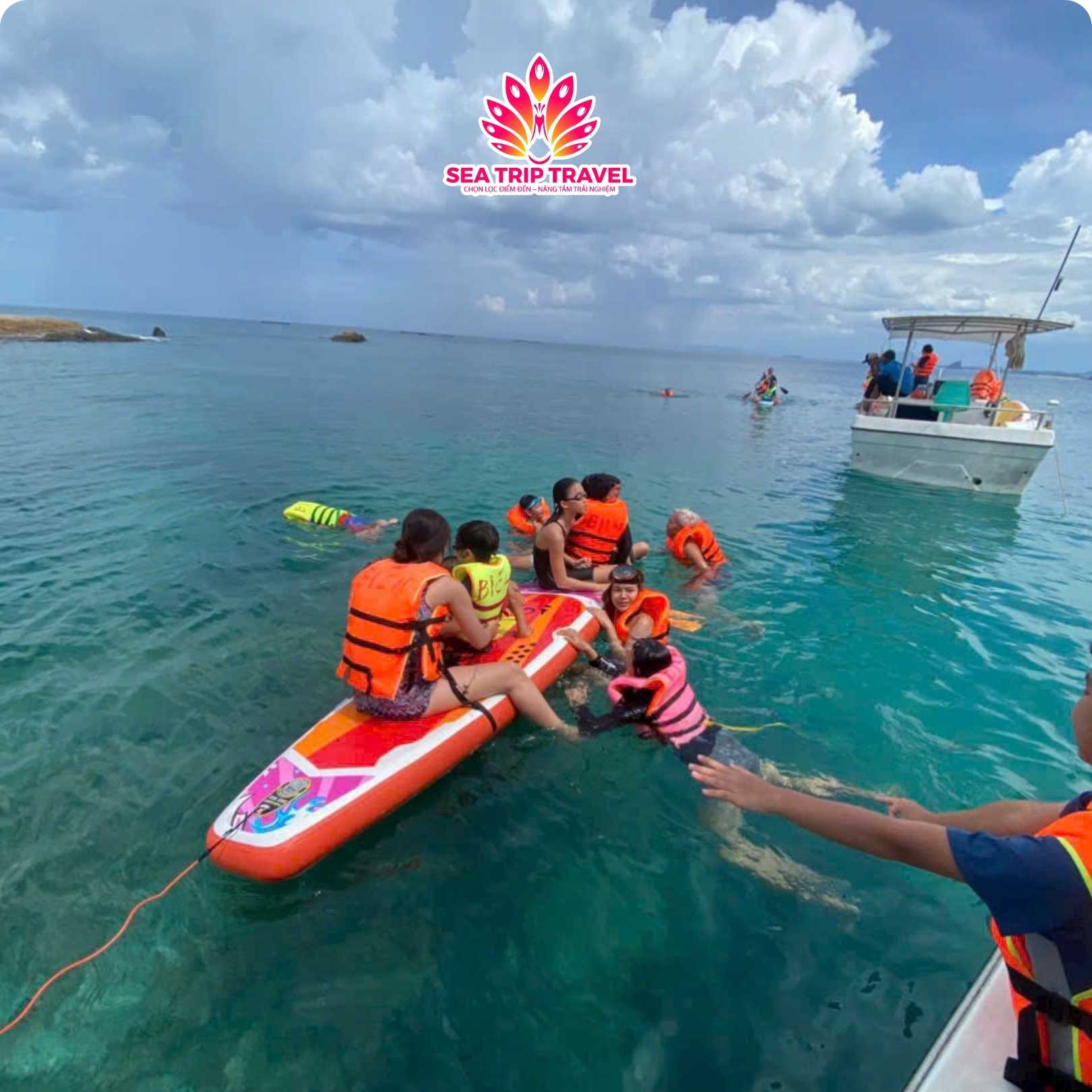 tour-quy-nhon-cu-lao-mai-nha-1-ngay.jpg tour-quy-nhon-cu-lao-mai-nha-1-ngay.jpg