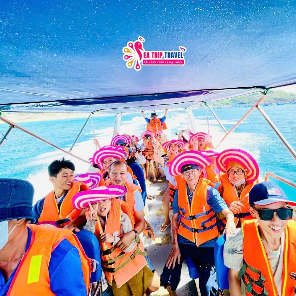 tour-quy-nhon-phu-yen-4-ngay-3-dem.jpg tour-quy-nhon-phu-yen-4-ngay-3-dem.jpg